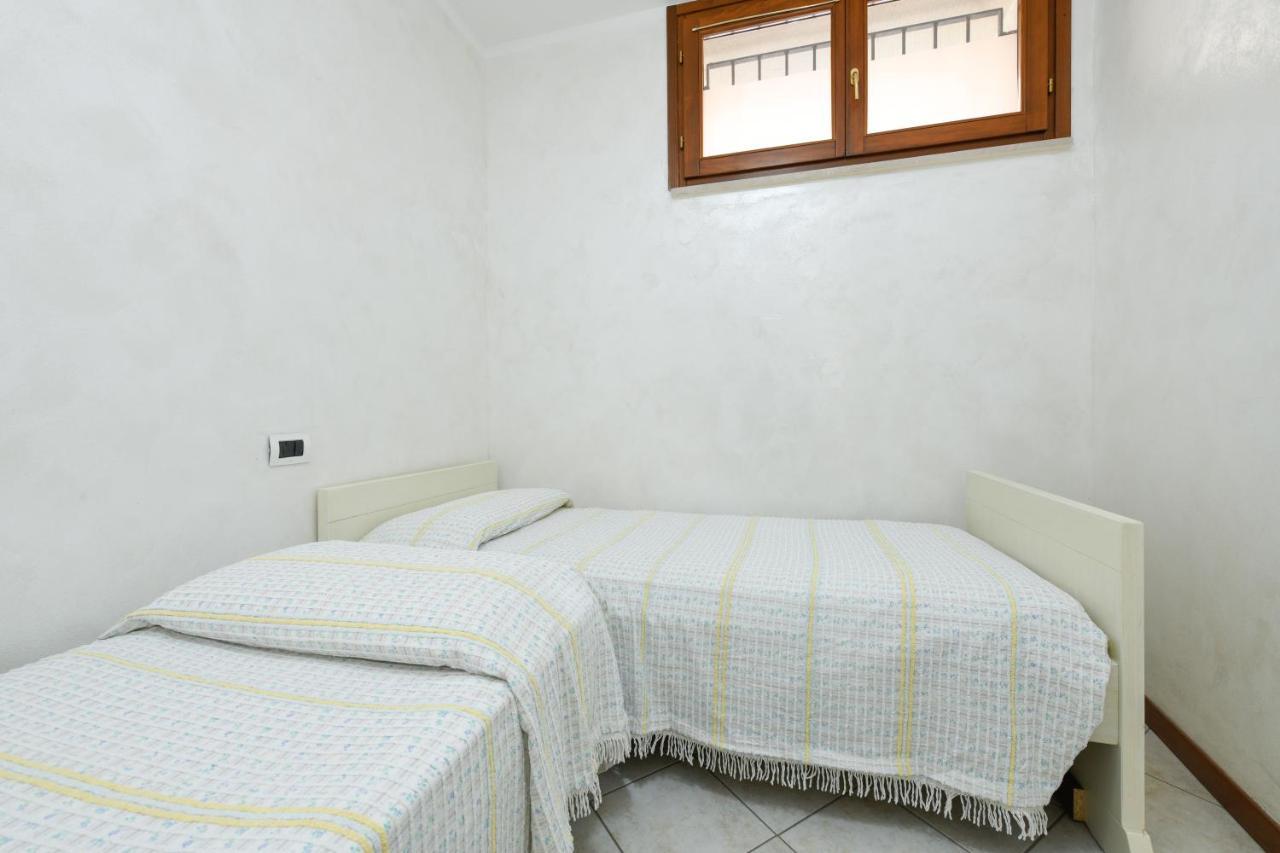 Appartamento Nel Borgo Manerba del Garda Exterior foto